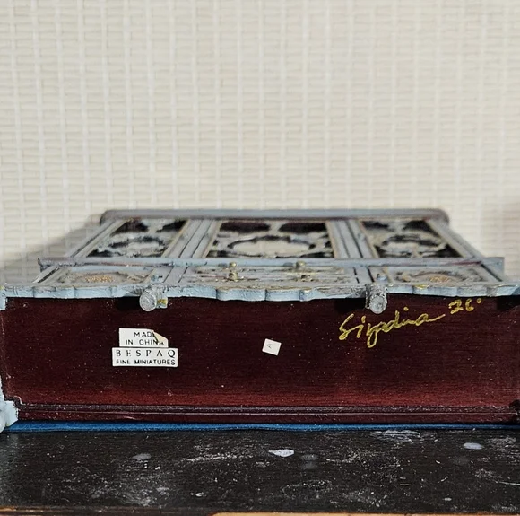 Sold - Picture 5 of 7